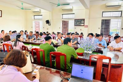 TUYÊN TRUYỀN VỀ “AN TOÀN GIAO THÔNG, PHÒNG CHỐNG BẠO LỰC HỌC ĐƯỜNG, PHÒNG CHỐNG TỆ NẠN XÃ HỘI VÀ PHÒNG CHÁY CHỮA CHÁY”