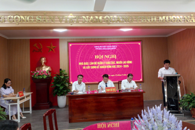 HỘI NGHỊ NHÀ GIÁO, CÁN BỘ QUẢN LÍ GIÁO DỤC VÀ NGƯỜI LAO ĐỘNG TRƯỜNG THCS GIAO THIỆN NĂM HỌC 2024-2025